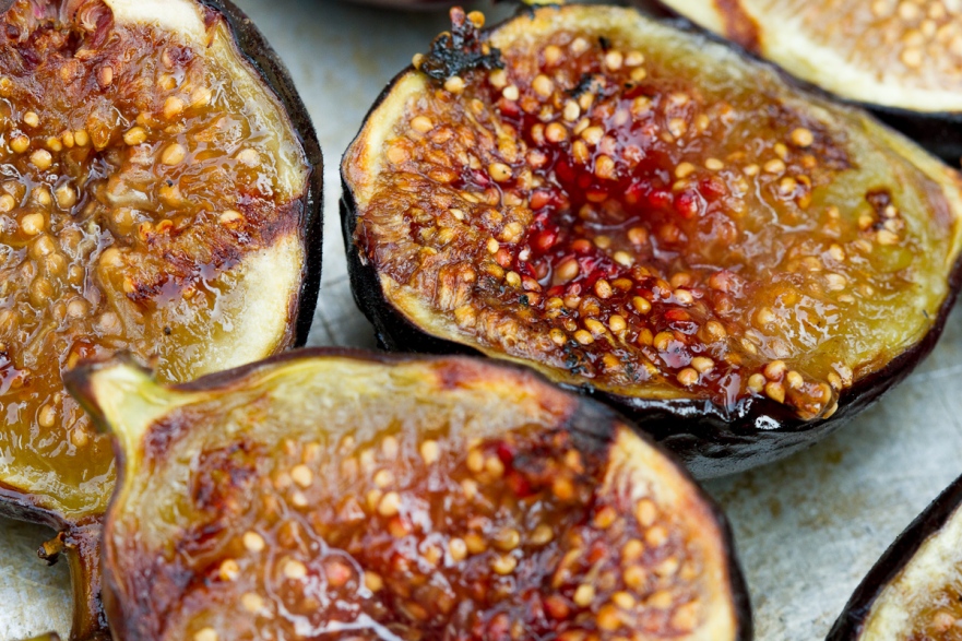 Grilled Figs with Creme Fraiche and Chestnut Honey-12