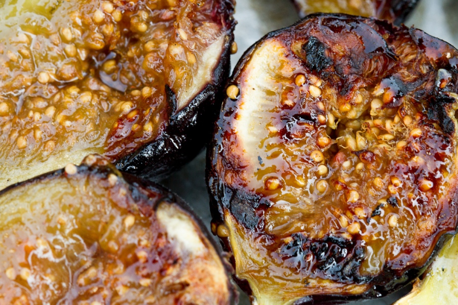 Grilled Figs with Creme Fraiche and Chestnut Honey-14